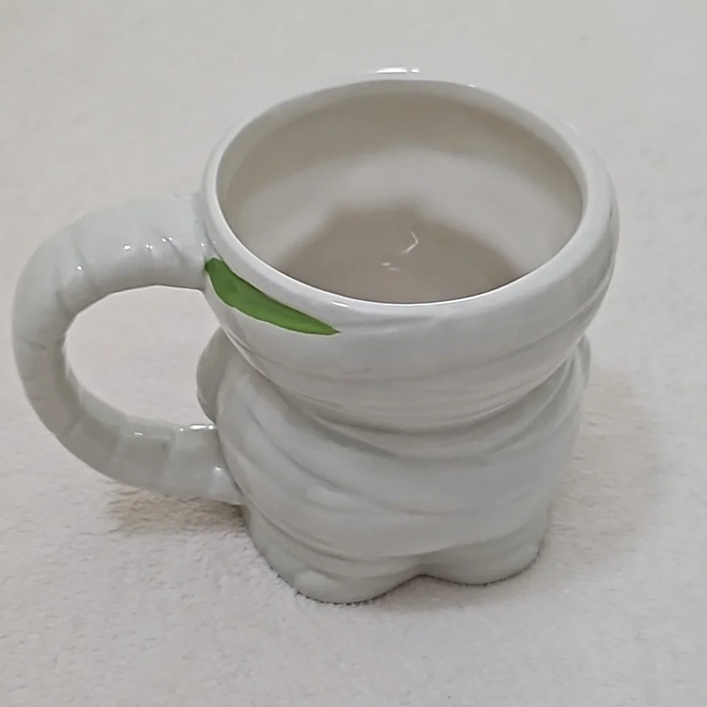 Signature Select Seasons Super Cute Coffee Or Tea Mug - Picture 4 of 11